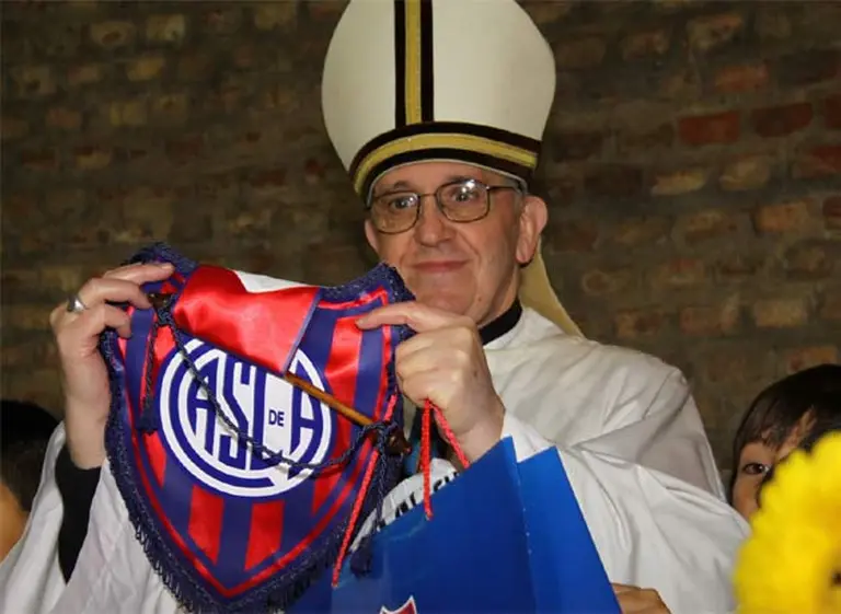 Bergoglio: un hincha de San Lorenzo que llegó a máximo pontí­fice