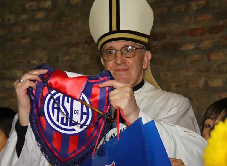 Cuestión de azar: el número de socio de Bergoglio en San Lorenzo salió a la cabeza en la Quiniela