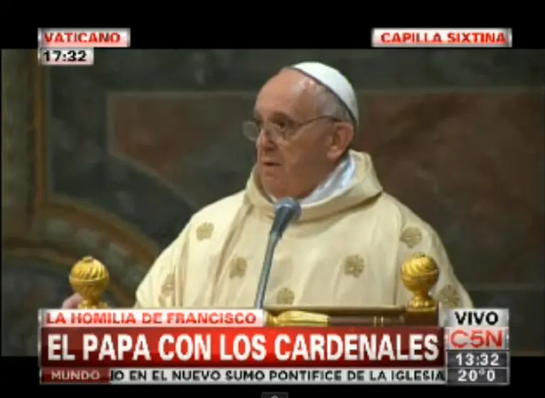 El Papa advirtió que la Iglesia católica corre el riesgo de convertirse en "ONG piadosa"