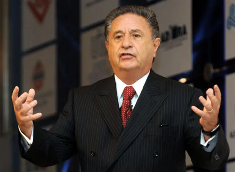 Duhalde dijo que votará por Scioli: "No es Cristina Kirchner"