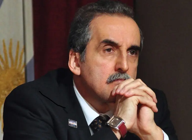 Denunciarán a Moreno por ingresar bajo amenazas a la asamblea del Grupo Clarí­n