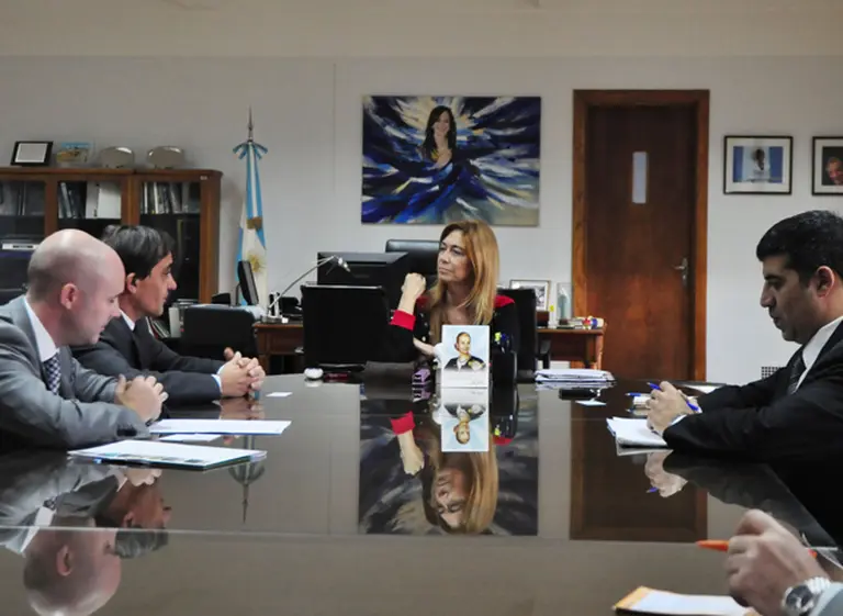 Para reducir el déficit de Tierra del Fuego, Philips avanzará con la sustitución de importaciones