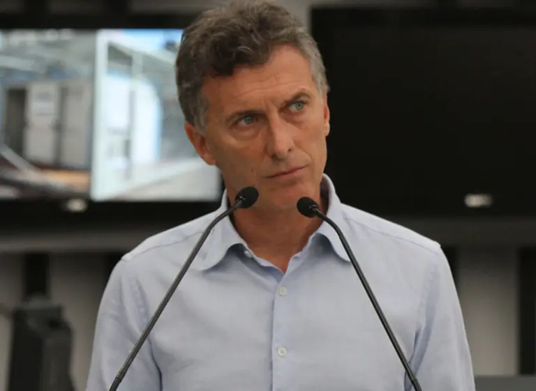Macri, contra Edenor y Edesur: "Si no se restablece la luz, no se puede volver a la vida normal"
