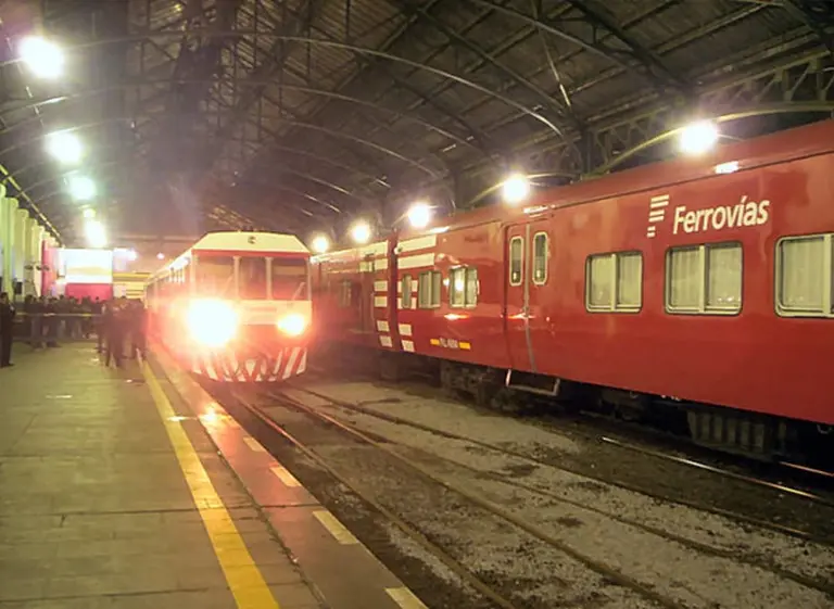 Dietrich le quita la concesión del tren Belgrano Norte a Ferroví­as y volverá a licitar el servicio