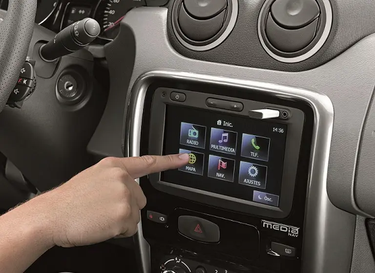 ¿Cómo es la pantalla táctil que Renault incorporó al Duster, Sandero y Sandero Stepway?