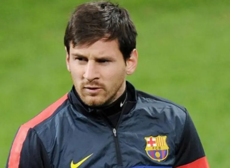 Messi compra por 1 millón de euros la casa de los vecinos para que no lo molesten