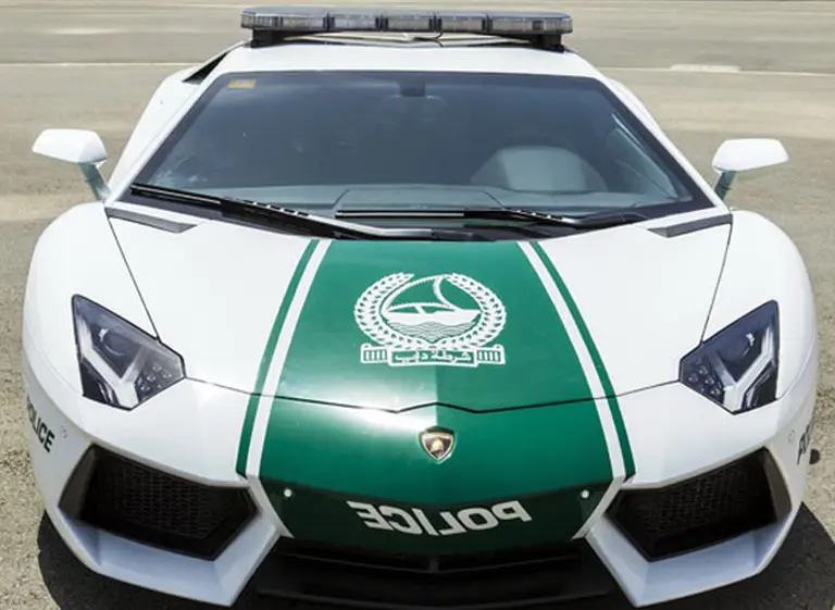 Patrullando con estilo: la policí­a de Dubai compró un Lamborghini valuado en 420.0000 euros