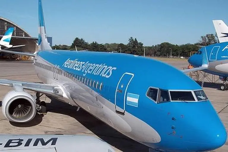 Aseguran que Aerolí­neas Argentinas tomará el control de Aeroparque en 2014