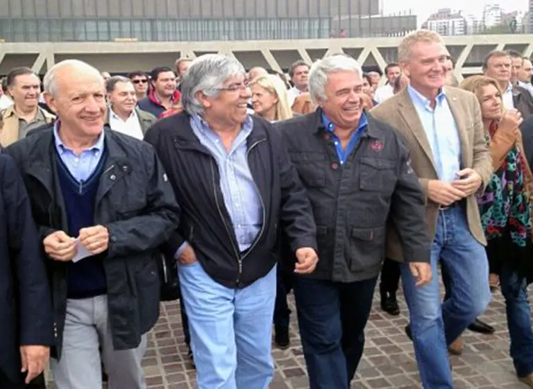 Se largó la campaña: De la Sota, De Narváez, Moyano y Lavagna, "unidos para cambiar"