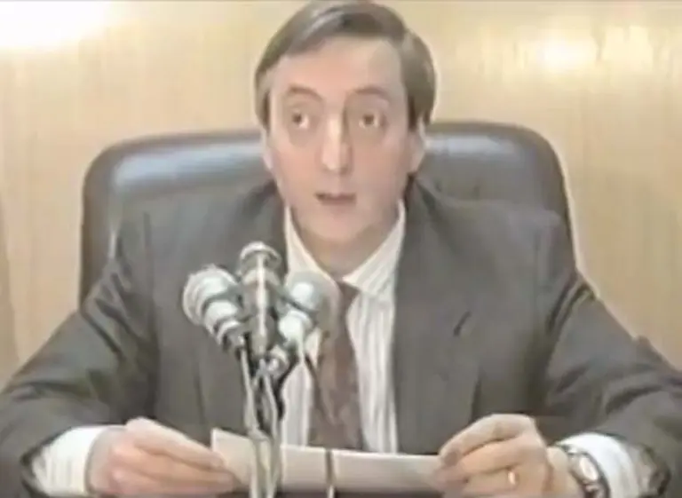 Se filtró en la web la versión original del documental sobre Néstor Kirchner