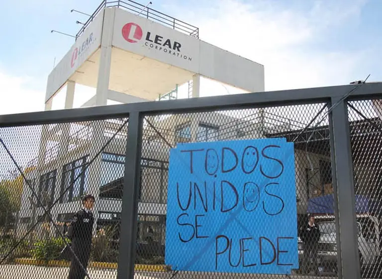 Se intensifica conflicto en autopartista Lear: impiden el ingreso a trabajadores