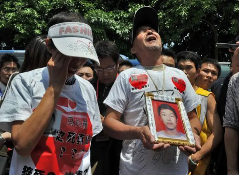 Se produjeron tres nuevos suicidios en una fábrica de Foxconn en China