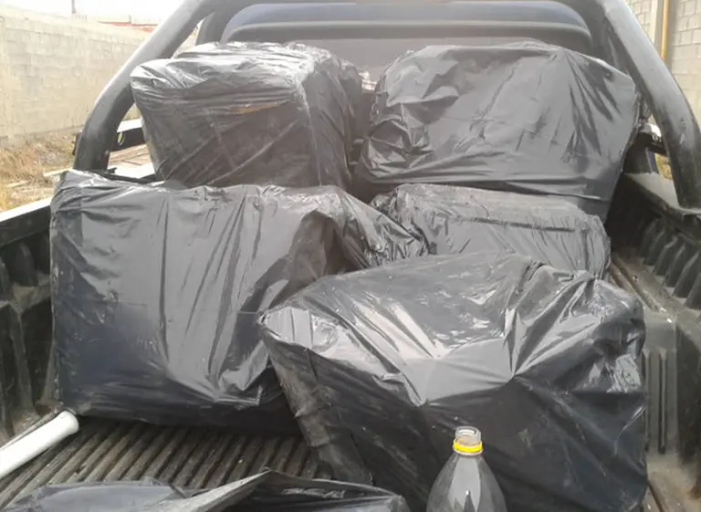 Las fotos que, según Lilita, muestran cómo Lázaro Báez "desmanteló" la bóveda de su casa