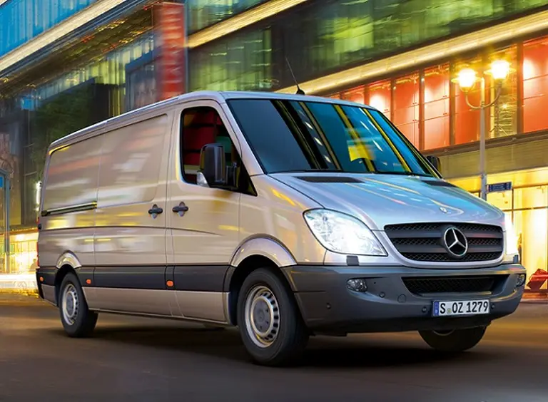 Mercedes-Benz Argentina presenta la nueva Sprinter Street 411 de entrada a la gama