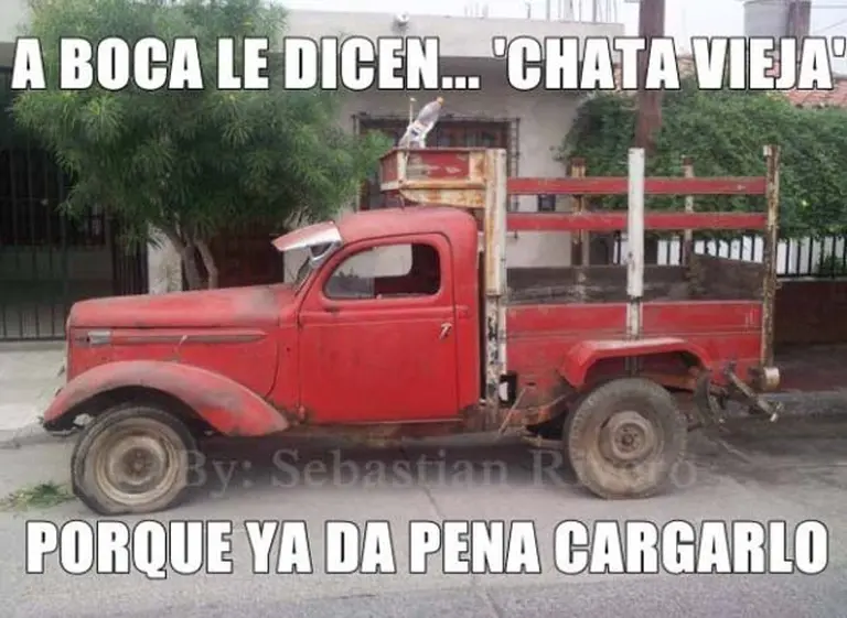 Tras la derrota ante Newell's, aparecieron los afiches de River para los hinchas de Boca