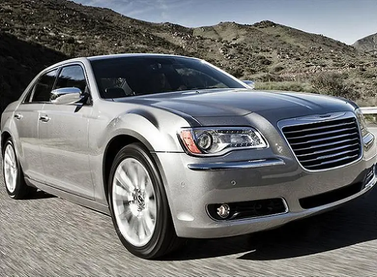 La renovación del Chrysler 300 se verá en el Salón de Buenos Aires