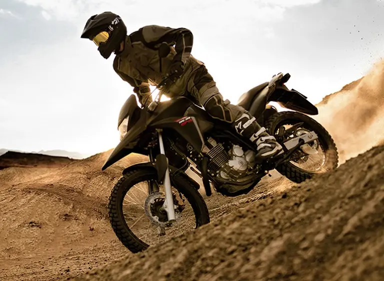 Lanzamiento: Honda presenta la XRE, un nuevo modelo de producción nacional