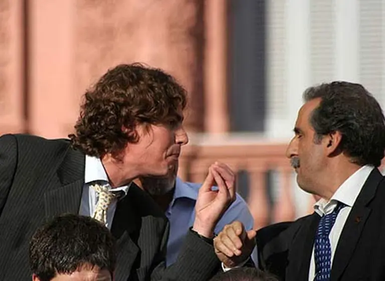 Lousteau reveló el misterio: ¿Cuál fue el motivo del histórico gesto de Moreno en Plaza de Mayo?