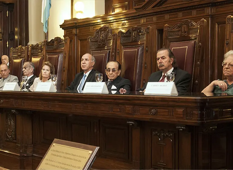 Fallo clave: la Corte abre el juego a que las comisiones del exterior paguen Ganancias