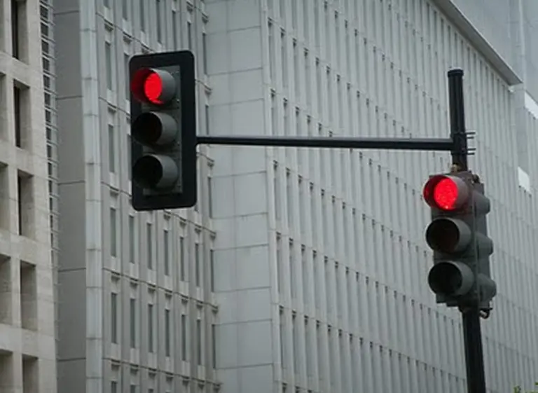 Los semáforos de la Ciudad de Buenos aires cambiarán de color