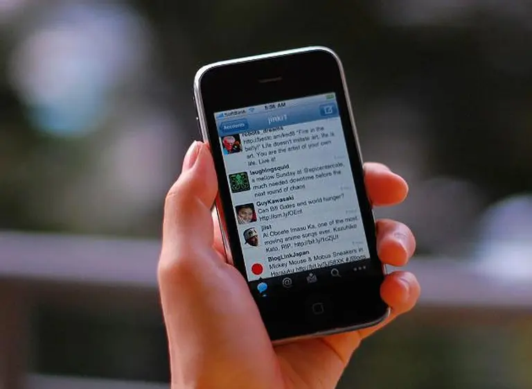 Apple recomienda utilizar sus cargadores oficiales tras la muerte de una joven