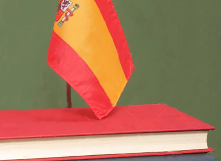 España redujo el importe para becas en 75,3 millones de euros