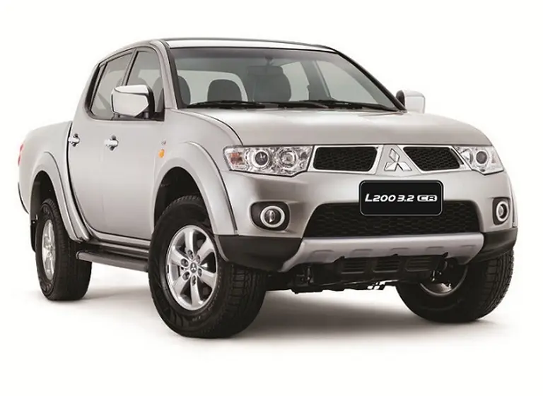 Mitsubishi sumó equipamiento a la pick up L200 3.2 CR