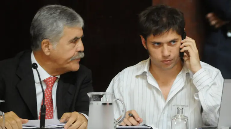 El Gobierno analiza aumentar las tarifas de luz y de gas luego de que se cierren paritarias