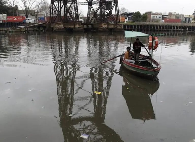 Secretario de Medio Ambiente: "Cabandié tení­a razón, han aparecido peces en el Riachuelo"