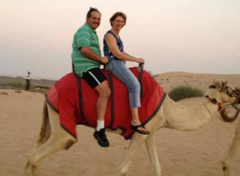 Los Alperovich no tienen 10 mansiones, pero sí­ una incalculable fortuna