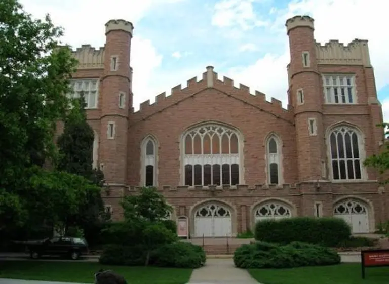 Universidad de Colorado creó un campus donde se habla exclusivamente español