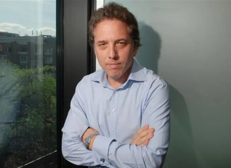 Dujovne: "El Gobierno juega con fuego, parece buscar una crisis bancaria"