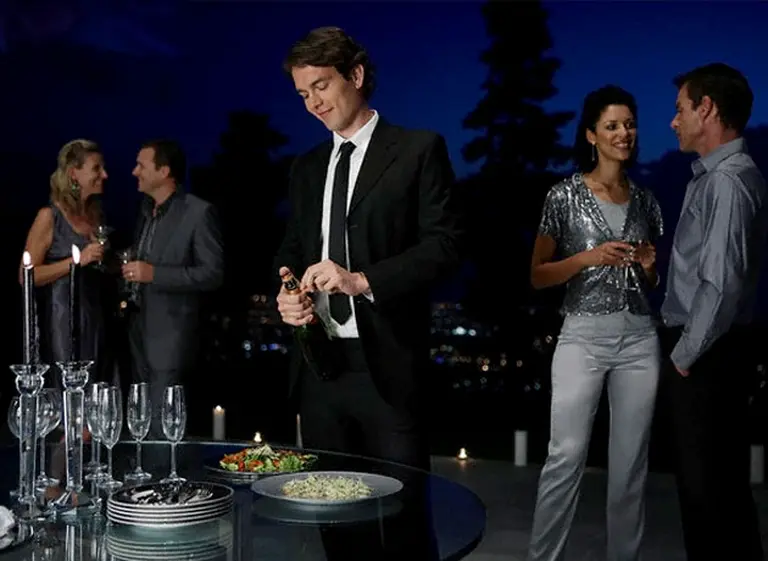 Wine tips: ¿cómo calcular la cantidad de vino necesaria para una cena?