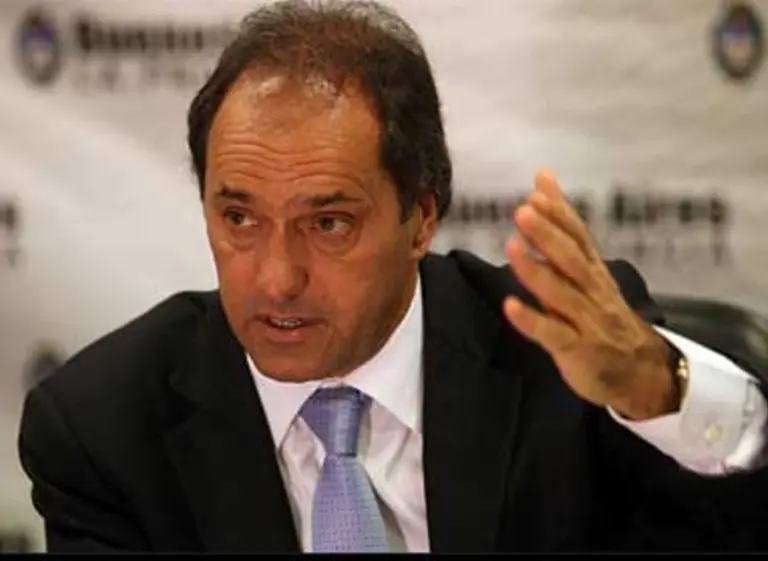 Daniel Scioli como "vocero" presidencial: "Cristina ya se esta recuperando de la anestesia"