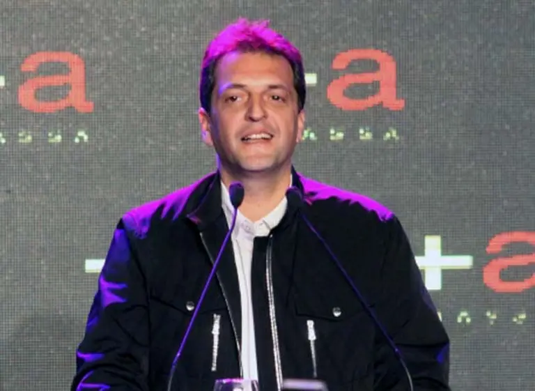 Massa: "Es una falta de respeto hablarle a la gente de 2015"