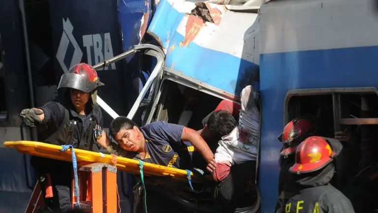 Sonaron las sirenas en Once, a dos años de la peor tragedia ferroviaria de la historia reciente