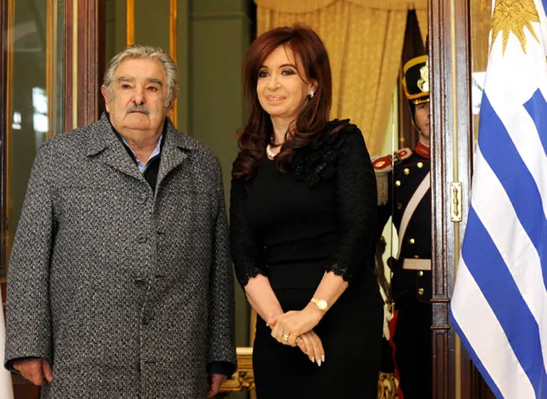 "No darle la Llave de la Ciudad a Cristina es 'una groserí­a diplomática'", dicen desde Uruguay