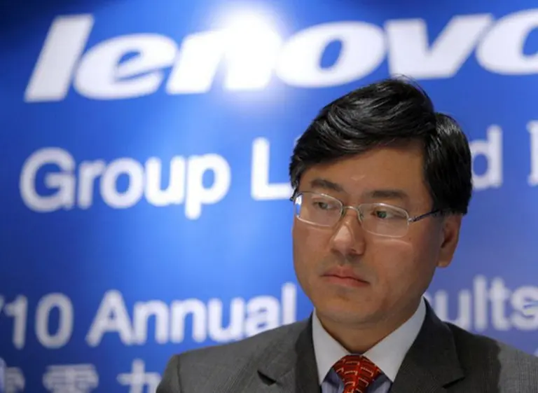 El CEO de Lenovo reparte su bonus entre los empleados
