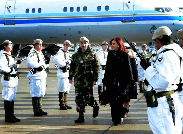 Cristina llegó a Rusia para la cumbre del G20: "Trataremos el tema de los fondos buitre"