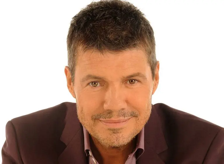 Fútbol: Marcelo Tinelli, detrás del proyecto AFA TV