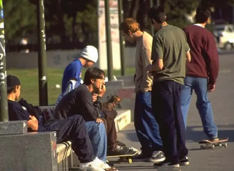 En estos últimos diez años creció el número de jóvenes que no estudian ni trabajan