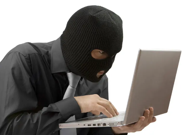 ¿Qué repercusiones legales tendrí­a el escándalo por "hackear" fotos de famosos?