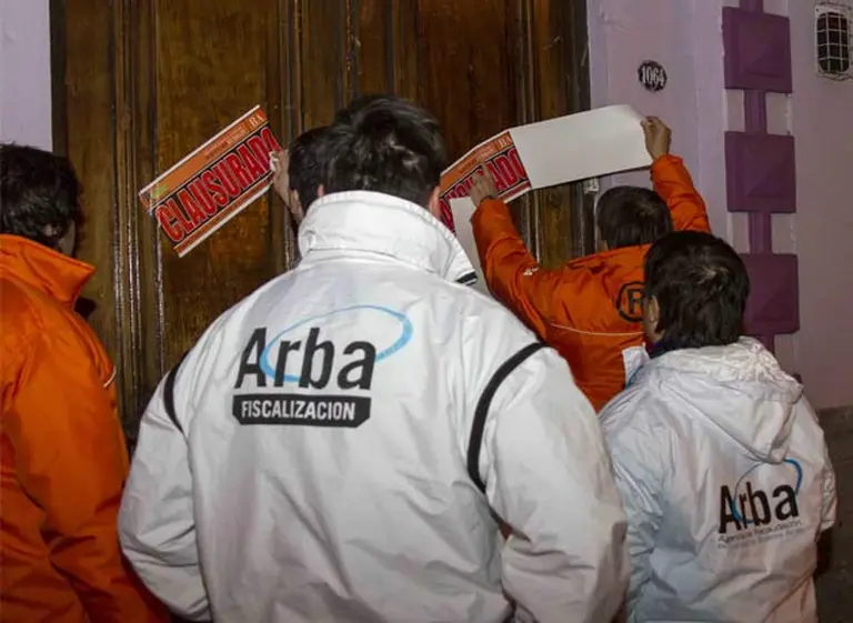 Evasión "a la luz de la luna": ARBA detectó irregularidades impositivas en bares y boliches