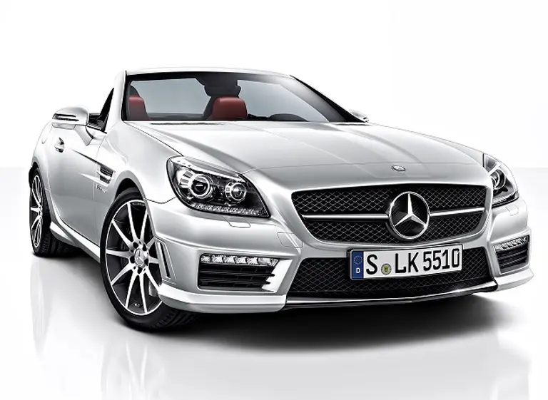 Mercedes-Benz lanza la tercera generación del roadster SLK 55 AMG