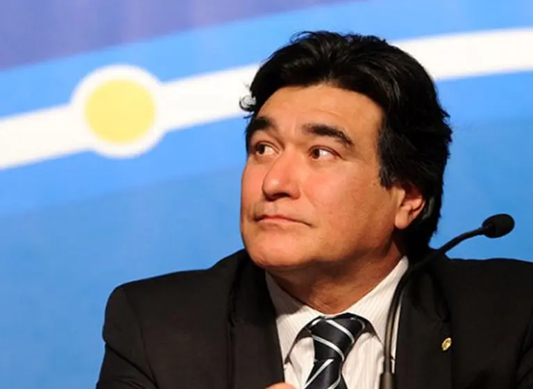 Quién es Carlos Zannini, el hombre que ejerce el poder detrás de Cristina Fernández de Kirchner