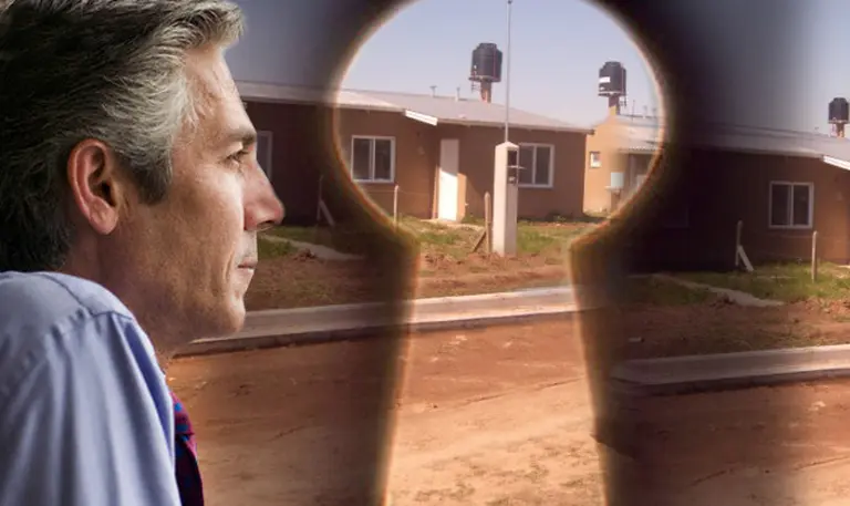 "Ley de countries": habrá que ceder terrenos para viviendas sociales y podrán expropiarse baldí­os y obras paralizadas