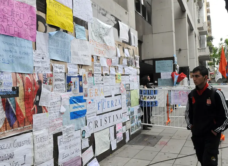 Ya sin los puntos, Cristina Kirchner se recupera en la Quinta de Olivos