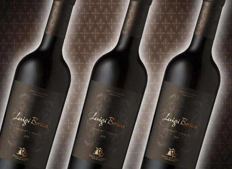 Luigi Bosca presenta un blend que conjuga dos grandes cepas tintas: Malbec y Cabernet Sauvignon