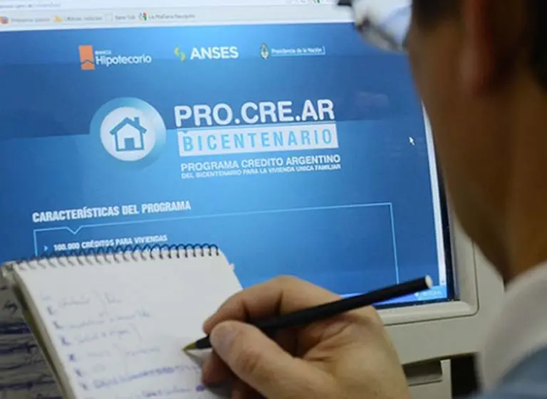 Procrear: por falta de tierras fiscales, el Gobierno comprará terrenos a privados