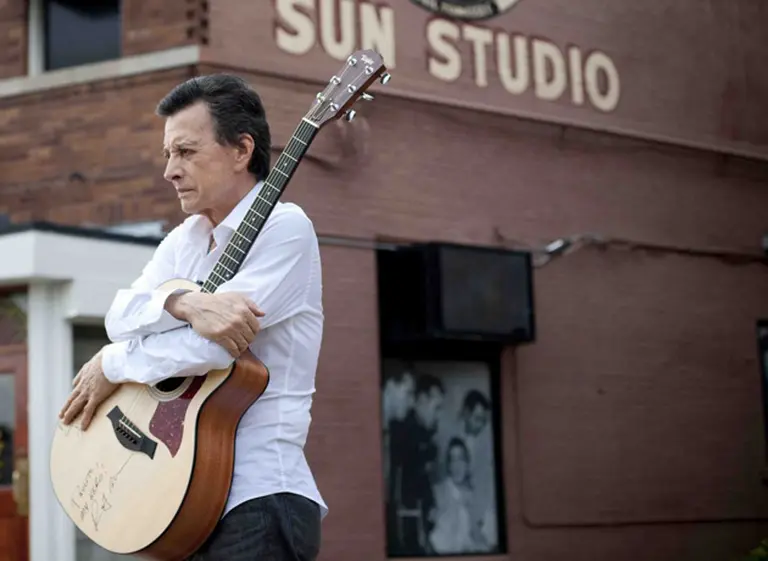 Palito Ortega le compuso una canción al Papa Francisco y la estrenó en España